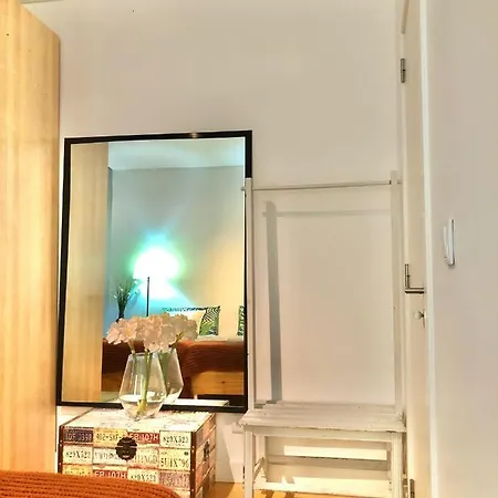 Frank's House & Happy Downtown