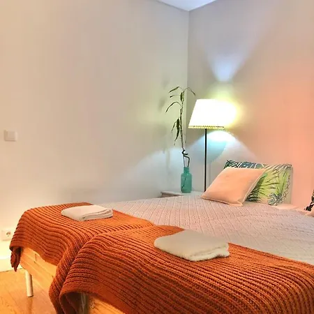 Frank's House & Happy Downtown Apartment Lisbon