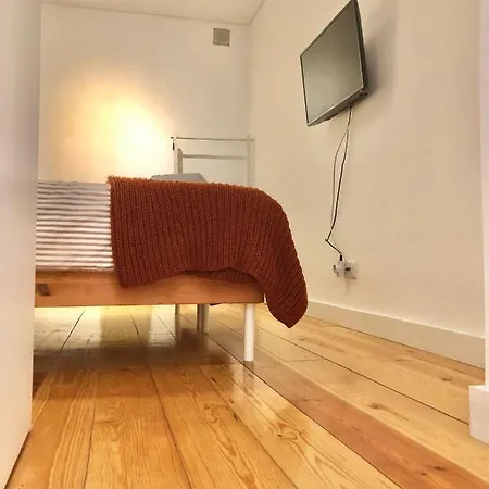 Frank's House & Happy Downtown