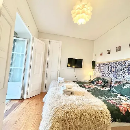 Frank's House & Happy Downtown Apartment Lisbon