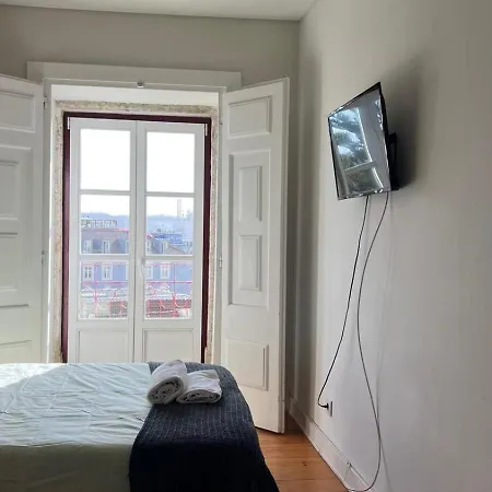 Frank's House & Happy Downtown Apartment