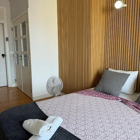 Frank's House & Happy Downtown Appartement