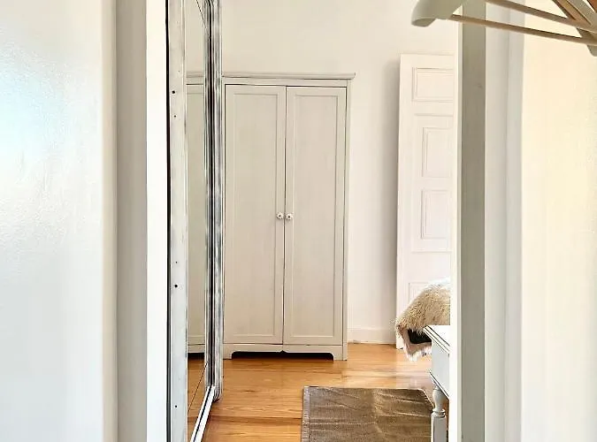 Frank's House & Happy Downtown Appartement *