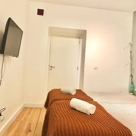 Frank's House & Happy Downtown Апартаменты