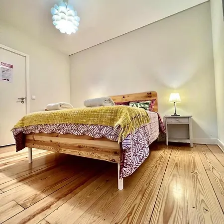 Frank's House & Happy Downtown Апартаменты