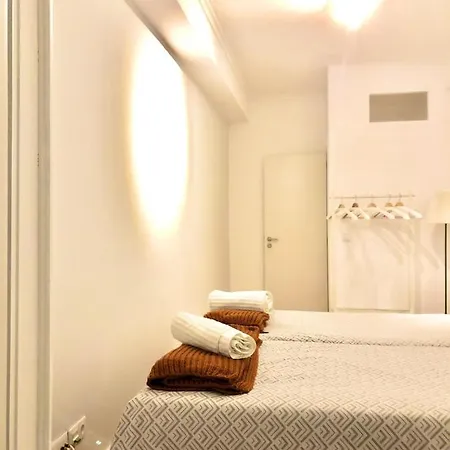 아파트 Frank's House & Happy Downtown 리스본